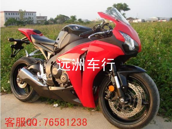 出售本田大黄蜂CB1000R摩托车 